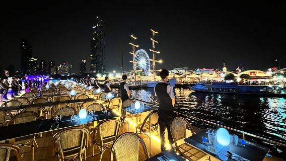 Bangkok: Crucero con cena buffet Royal Galaxy Chao Phraya