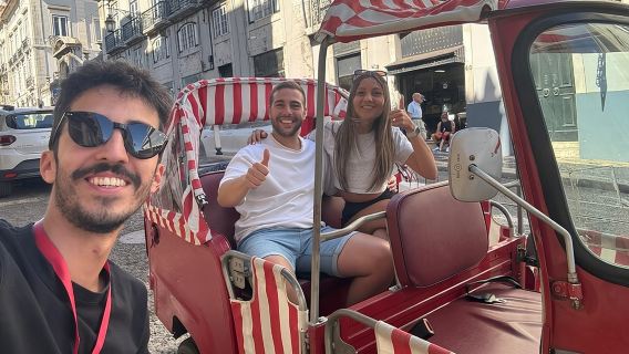 Private Tour durch das historische Zentrum Lissabons mit dem Tuk-Tuk