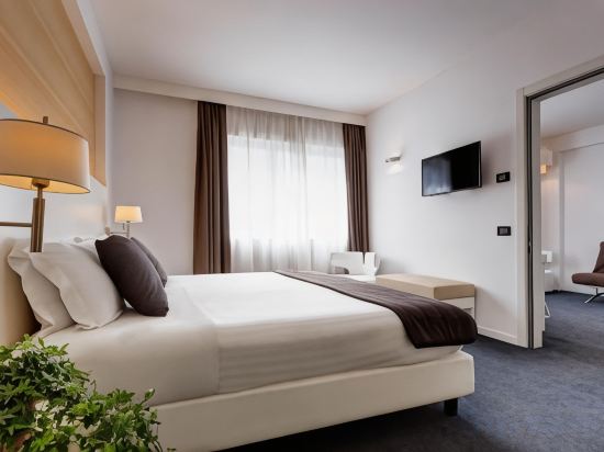 iH Hotels Roma Z3 Room Type - Executive Twin Room