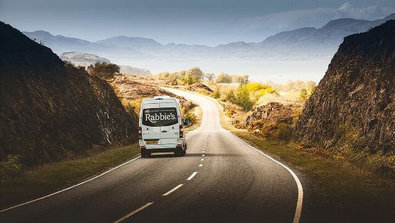 Windermere & Lake District Tour from Manchester Including Cruise