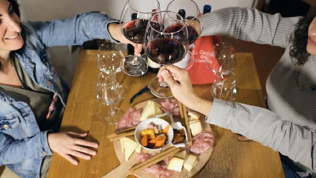 Дегустация вин у дома Джульетты и Арены с винодельней Вальполичелла