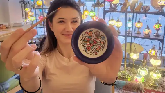 Paint and Sip Classes Sydney: Ceramic Plates & Bowls