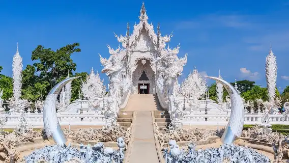 泰國清萊觀音寺1日遊【清邁出發｜白廟藍廟觀音廟｜英文導遊】