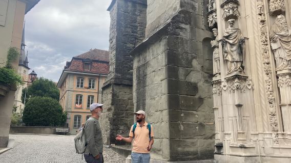 Lausanne: Rundgang mit Schokoladenverkostung und Metro