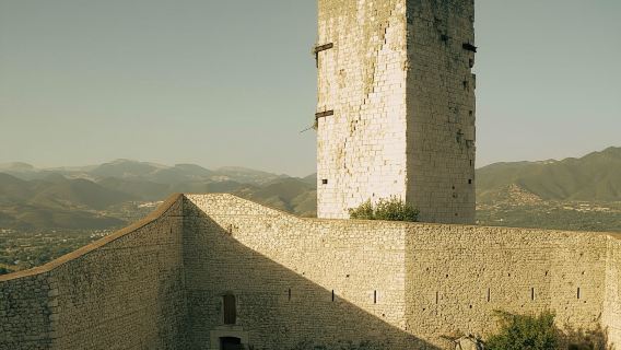 카지노: Rocca Janula 가이드 투어