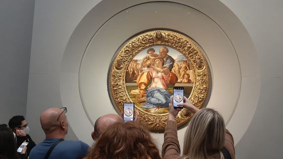 Florence: Walking Tour with Accademia & Uffizi Galleries