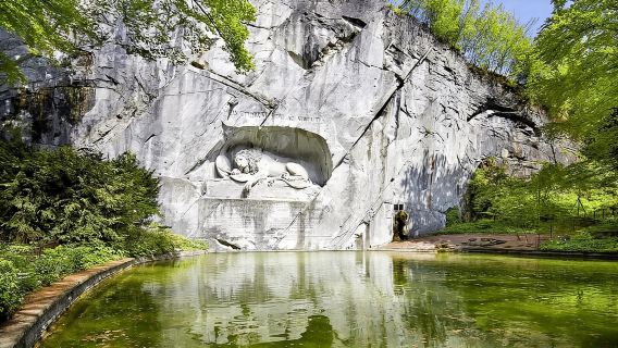 Desde Zúrich: Excursión de un día a Lucerna con crucero en yate opcional
