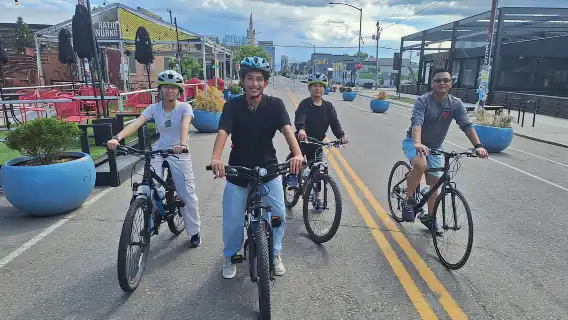 Denver's Highlights: A Guided Bike or Ebike Adventure