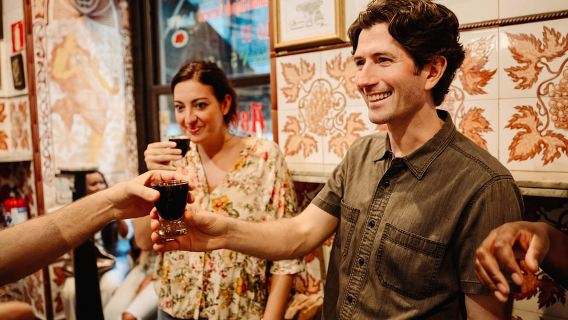 Madrid: Tapas, Tavernen & Geschichtstour