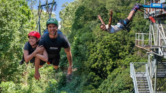 Cairns Bungee-Jumping, Regenwaldschaukel , Skywalk, Australien-Tour mit Abholung vom Stadtzentrum