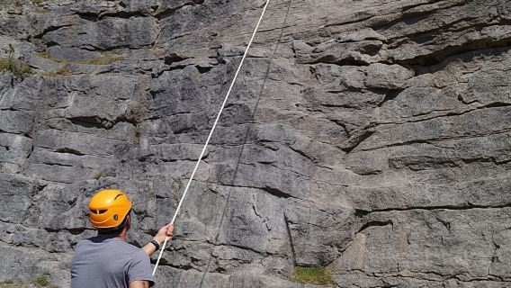 Llangollen: Memanjat Batu dan Pengalaman Abseiling