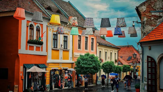 Perjalanan Sehari Szentendre (Desa Seniman) kelompok kecil