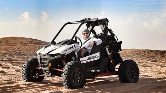 Selbstfahrende Offroad-Tour mit Buggys in der Wüste von Dubai – mit Motorrädern aus den Hubräumen 1000cc und 350cc/70cc.