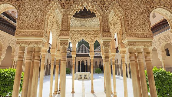 Chuyến tham quan Alhambra đến Palacios, có hướng dẫn bằng âm thanh