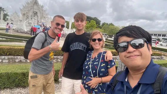 Chiang Mai Private Tourist Guide with Private Transportation 