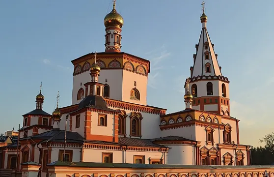 俄羅斯伊爾庫茨克景點一日遊（軍事體驗+四大教堂＋安加拉河）