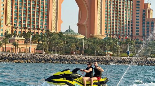 The Best Jet Ski in Dubai - 90 Minutes Palm Jumeirah Tour Transfer Services