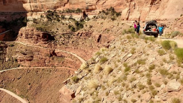 Combo de día completo en 4X4 por el Parque nacional de los Arcos y Canyonlands
