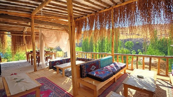 Capadocia: Tour Verde con Almuerzo y Recogida en el Hotel