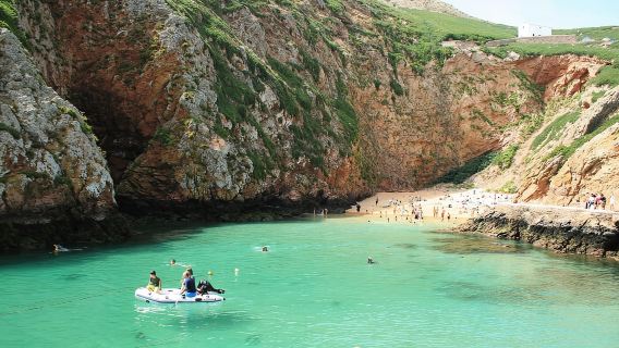 Porto: Chuyến đi trong ngày đến Quần đảo Berlengas, Lâu đài Óbidos và Peniche