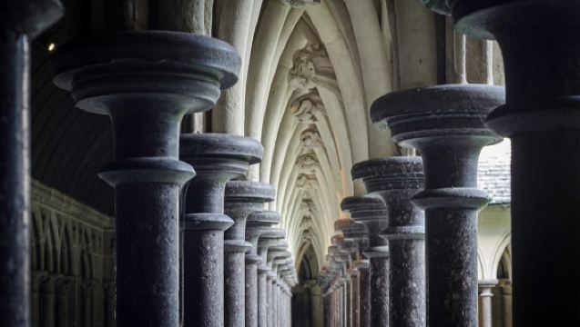 From Bayeux: Full Day Guided Tour to Mont Saint Michel