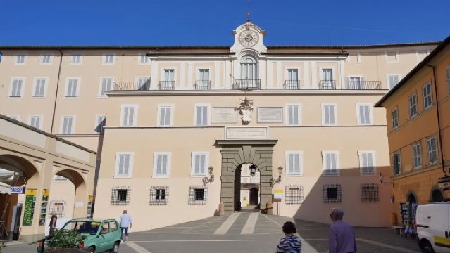 包車解鎖羅馬城堡區精華：夏宮+古道+古城+阿爾巴諾湖風光