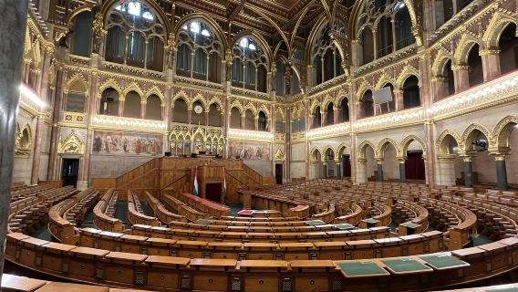 ทัวร์ 1 วัน บูดาเปสต์ + ป้อมชาวประมง + อาคารรัฐสภาฮังการี + โรงละครโอเปร่าแห่งชาติฮังการี