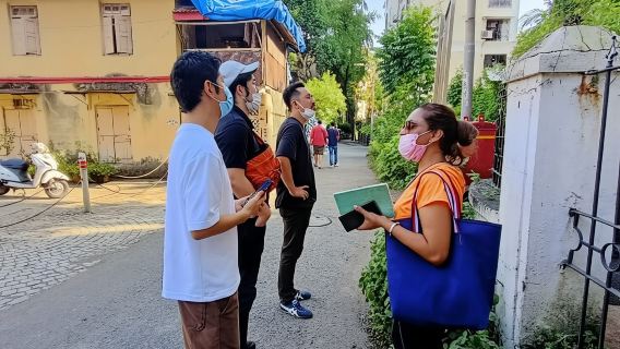 Discover the Hidden Gems of Bandra on an Engaging Walking Tour