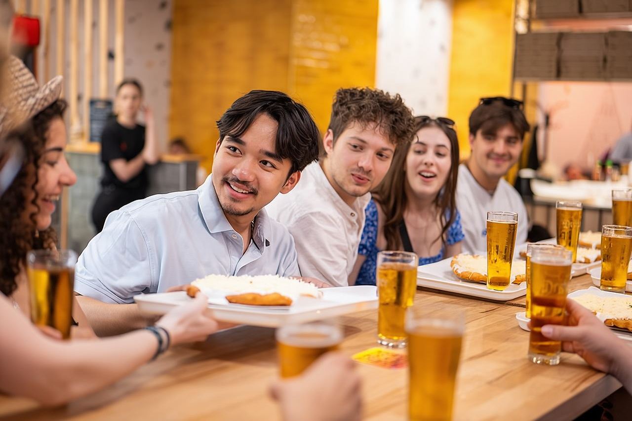 Flavors of Budapest: Guided Food & Drink Tour