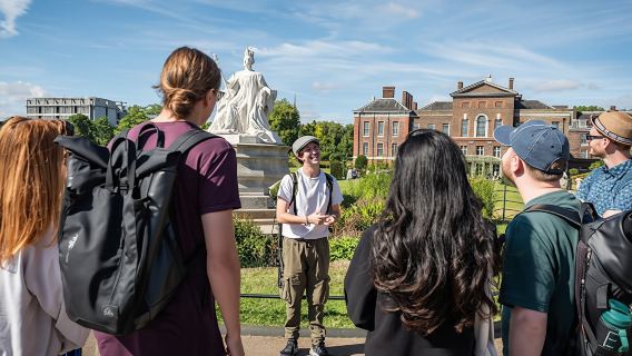 Kensington Palace and Westminster Walking Guided Tour