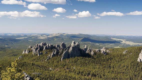 Black Hills To Mount Rushmore Self-Guided Driving Tour