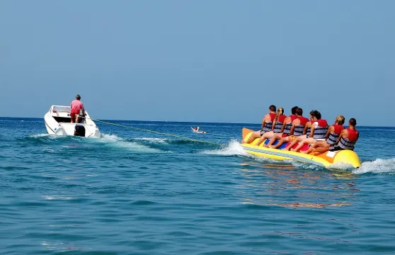 海灘活動和全包式旅遊