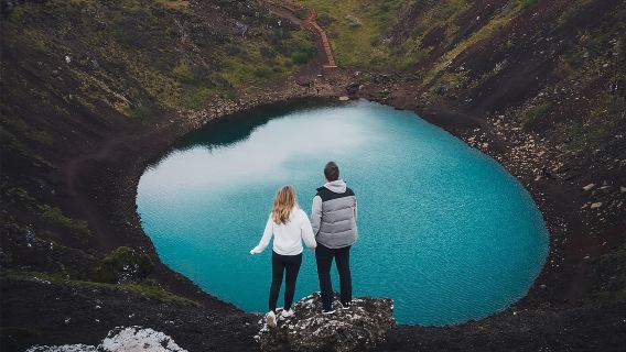 Iceland Golden Circle 1-day tour: Kerid Crater, Gullfoss Falls & Tomato Farm/18-person small group with city transfers