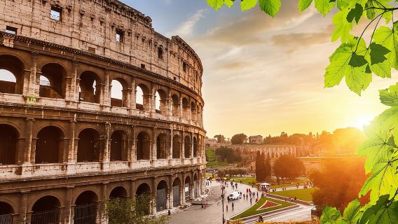Colosseum, Roman Forum Experience and Vatican Museums