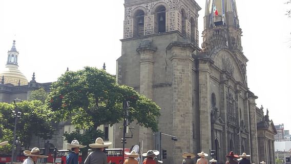 Tour di Guadalajara e spettacolo di competizione di Charreria