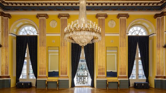 Copenhagen: Tiket Masuk Muzium Istana Amalienborg