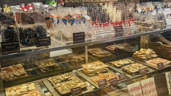 德國科隆大教堂+科隆香水博物館+巧克力博物館+路德維希之旅