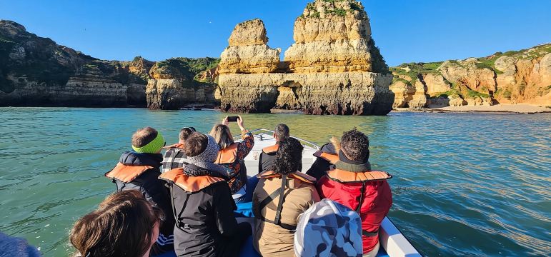 從拉各斯出發：龐塔達皮耶達德遊船之旅