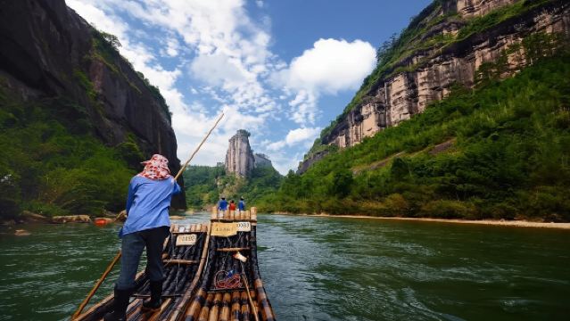 【武夷山特色體驗】(宋代點茶/九曲溪竹筏漂流/《印象大紅袍》演出·多套餐可選)