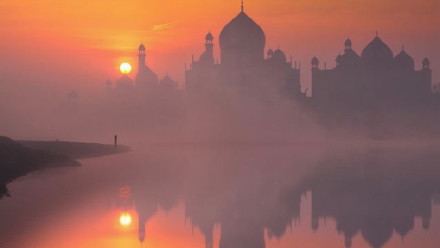 Taj Mahal Sunrise Tour From Delhi