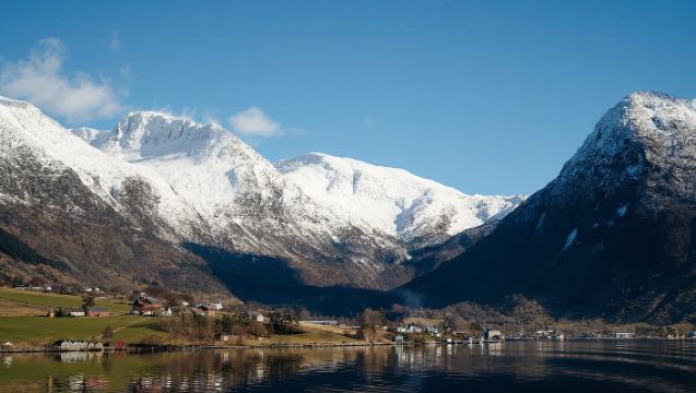 Passeio de barco pelo fiorde Hardanger em Bergen, Noruega (paradas em Rosendal, Sundal, Flesland ou Oslo)
