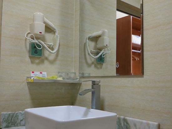 Others 3, Tiyu Hotel, Beihai