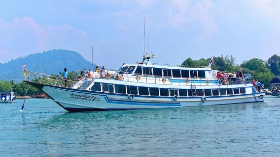 ภูเก็ตไปเกาะลันตาโดยเรือเฟอร์รี่เจ้าหญิงอ่าวนางผ่านอ่าวนาง