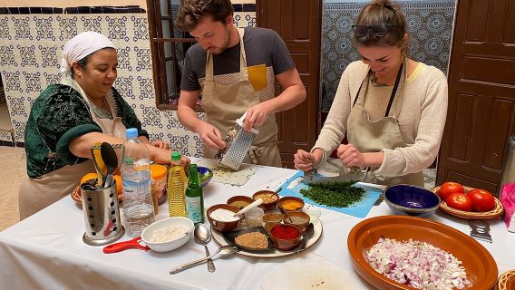 Half-Day Cooking Class with Local Chef Laila in Marrakech