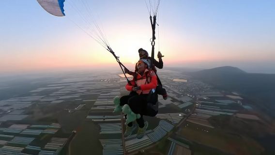蒙自犁耙山航空營地滑翔傘飛行體驗【飛行高度600公尺+專業教練帶飛】