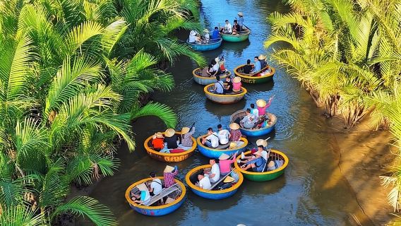 Hoi an Coconut Boat & Hoi an Ancient Town(Option Marble Mountain)