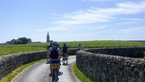 Saint-Emilion, France + Electric Bike one-day tour Riding|Includes 2 winery visits + lunch
