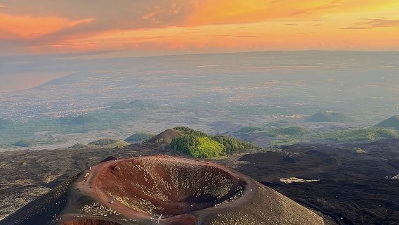 Excursión al atardecer al Etna desde Catania