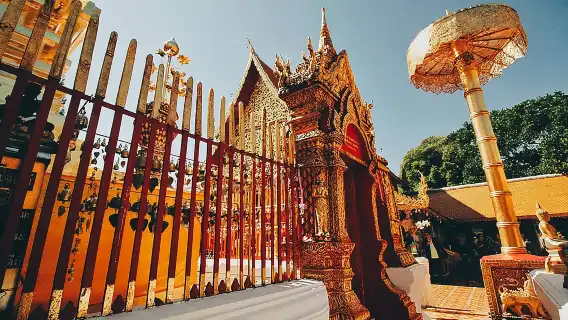 清邁素貼山+雙龍寺+清邁大學一日遊 清邁夜景/泰式火鍋可選