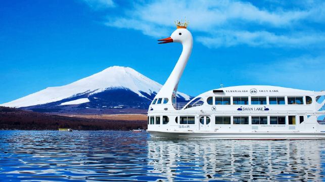 東京富士山全景一日遊|新倉山淺間公園&日川時計店&忍野八海&河口湖大石公園&網紅羅森便利店【東京出發】